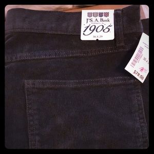 NWT: Dark Green Fine Wale 1905 Corduroys JosABank